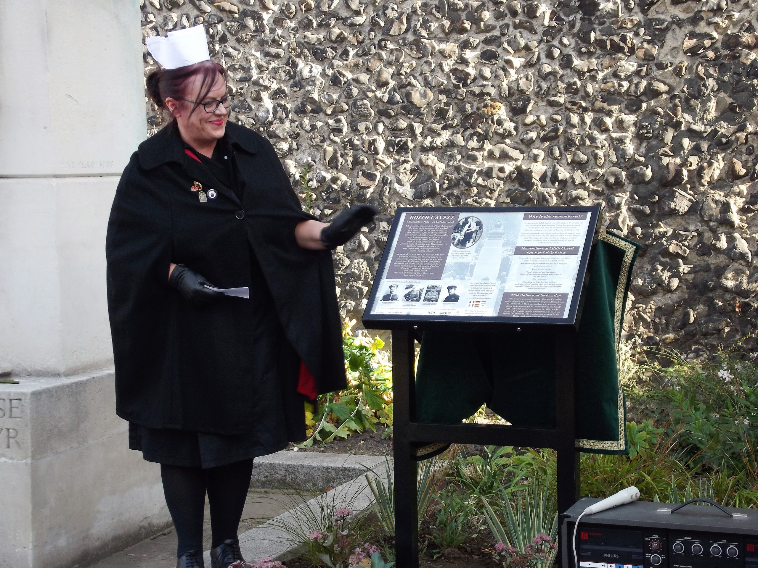 Dawn Collins unveiling the Edith Cavell interpretation board