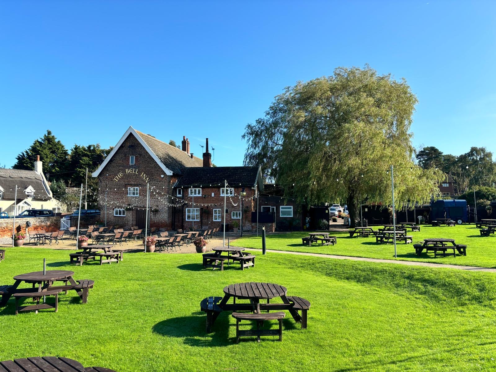 An Image of the Bell Inn and Beer Garden