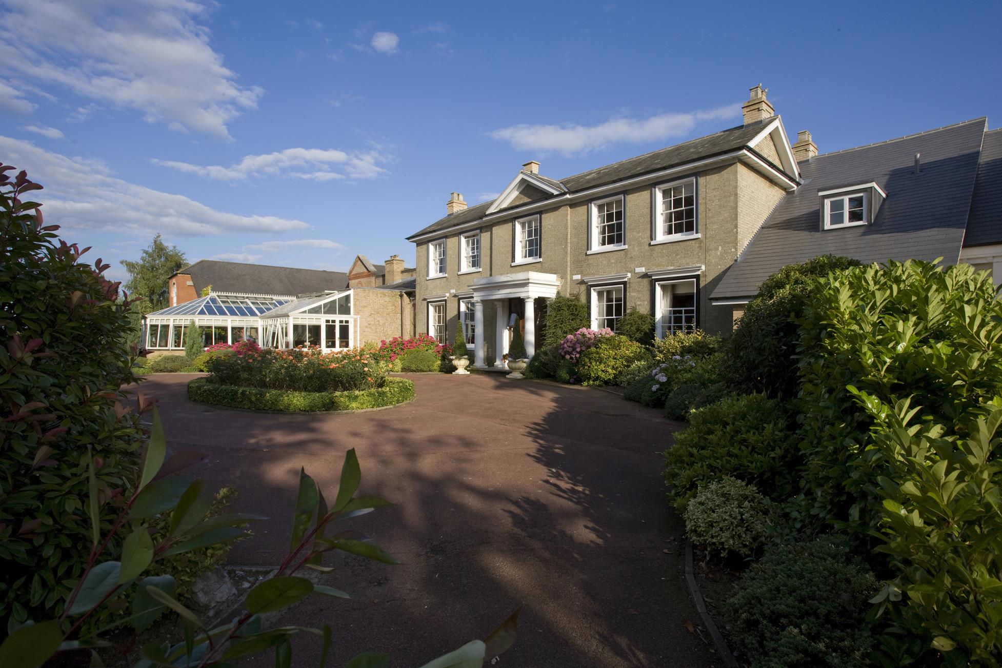Ec Park Farm Hotel.jpg