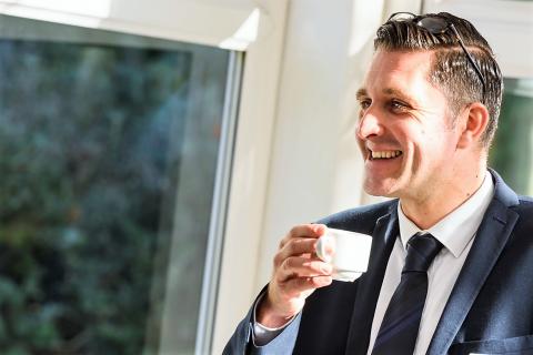 Genix  CEO Alex tILL