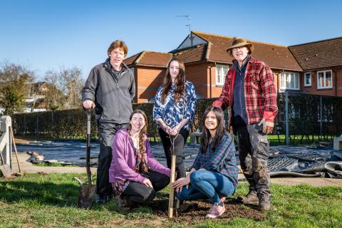 Bm Planting For The Discovery Centre.jpg