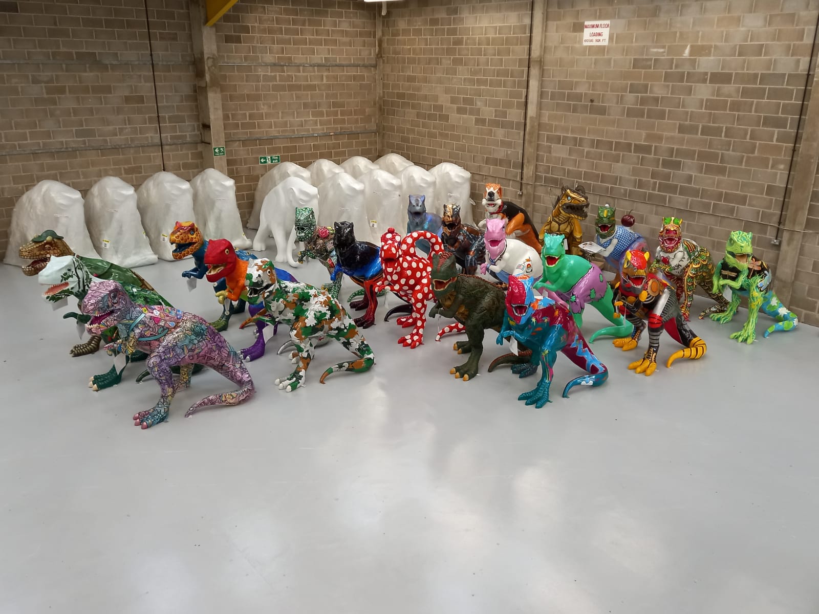 Nm Gogodiscover Dinos Return To The Warehouse.jpg