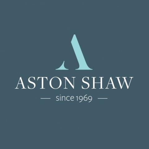 Em Aston Shaw Social Media Logo.jpg